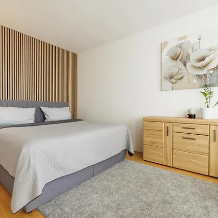 Airport Luxury & Apartmán Praha