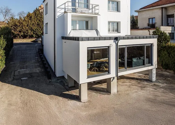 Airport Luxury & Appartement *