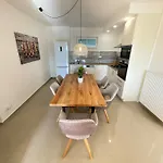 Appartement Airport Luxury &