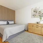 Airport Luxury & Appartement Praag