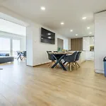 Appartement Airport Luxury & *