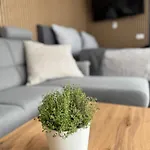 Airport Luxury & Appartement